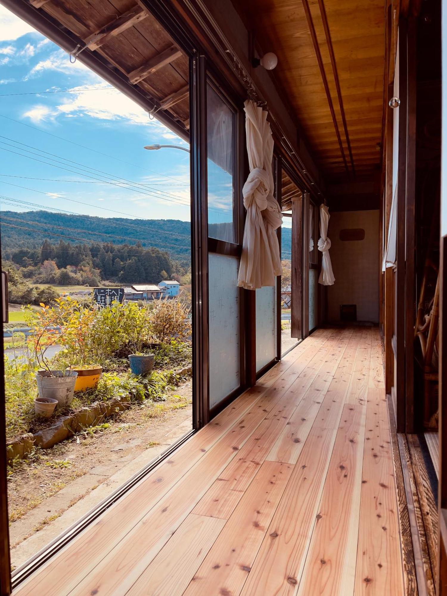 Homestay Hanihoheto Ena Екстер'єр фото