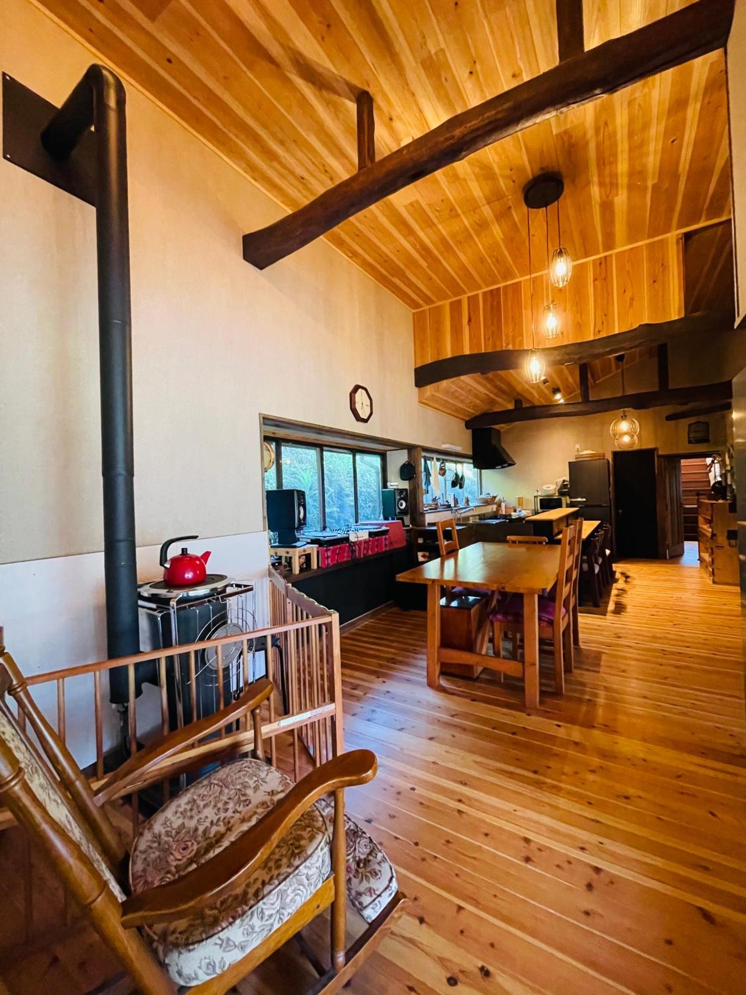 Homestay Hanihoheto Ena Екстер'єр фото